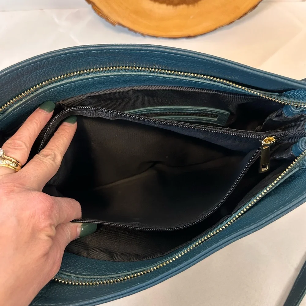 Viola Castellani Italian Genuine Leather Handbag Forest Green Gold Tone Hardware - Picture 7 of 12